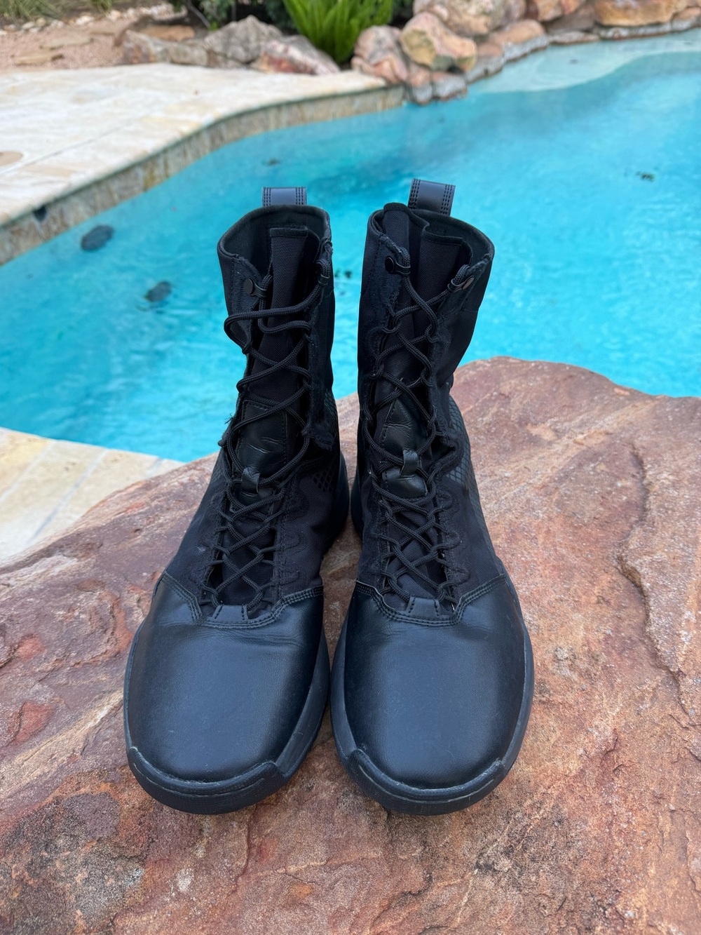 Nike Men's SFB B2 Black Tactical Lace-Up Boots Military Combat FN3717-001